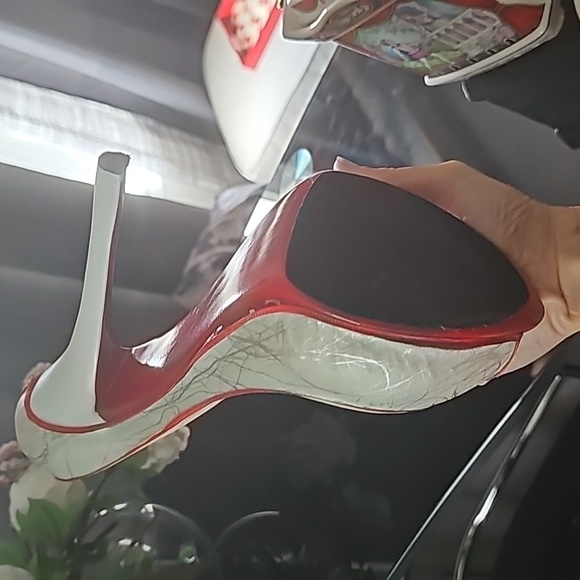 Wind bottle holder - high heel shoe - Picture 3 of 3